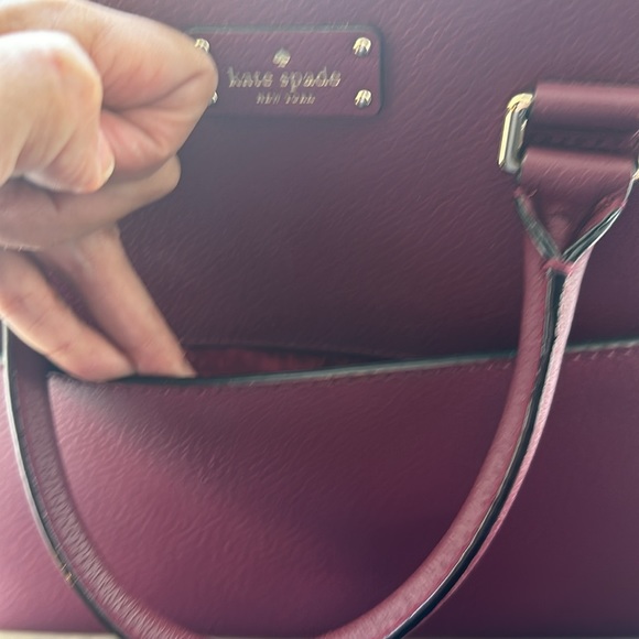 KATE SPADE PLUM COLOR PURSE USED great condition 100% cow leather - Picture 3 of 14